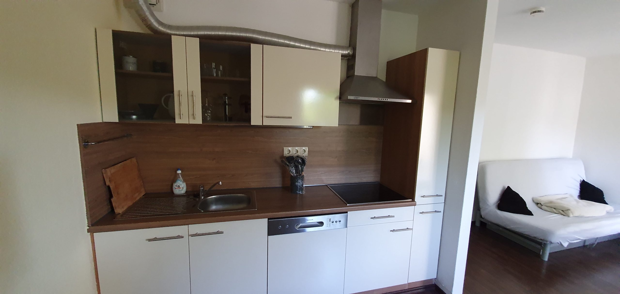 Möblierte 1-Zimmer-Wohnung mit Balkon, Aufzug, Stellplatz & Keller in attraktiver Lage von Gießen