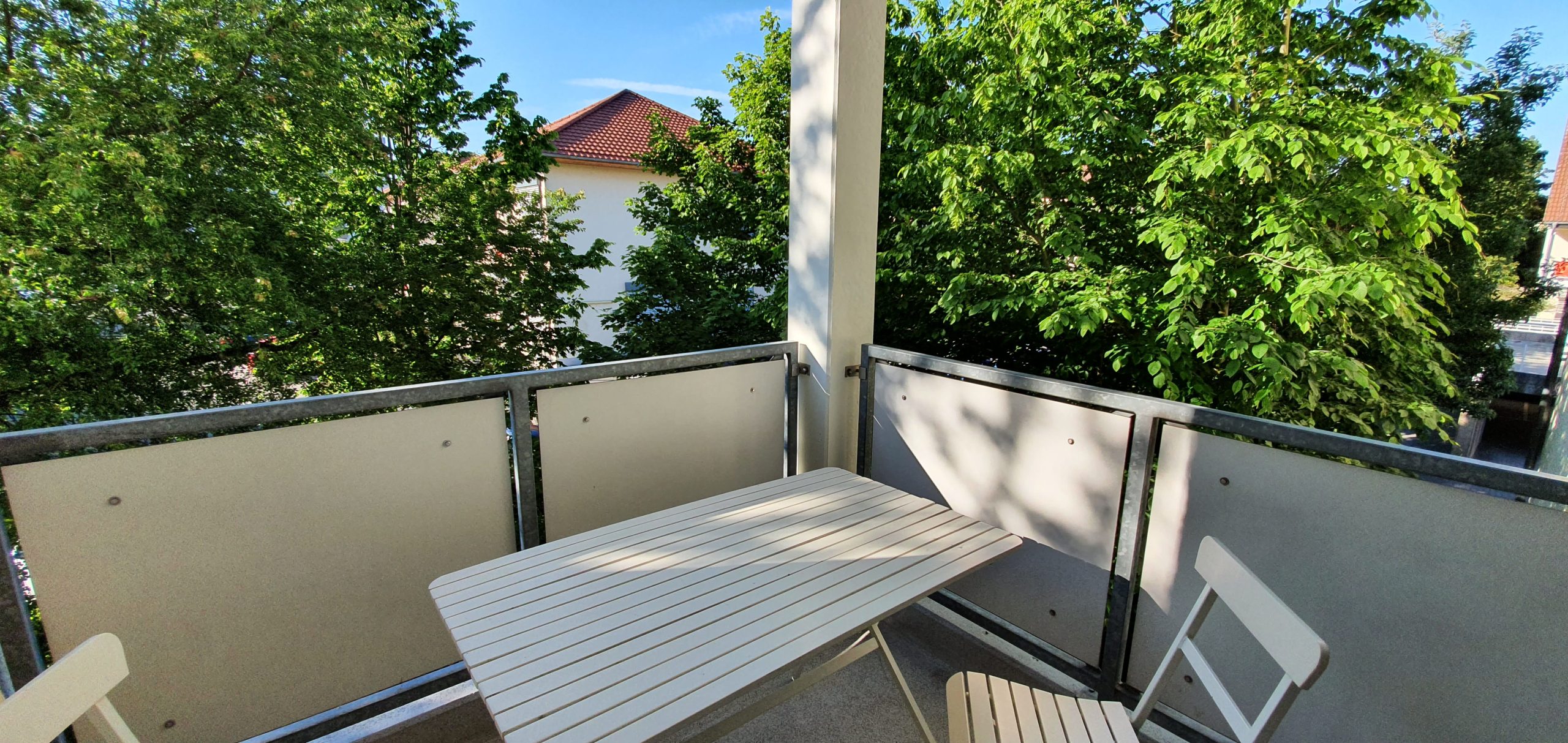 Möblierte 1-Zimmer-Wohnung mit Balkon, Aufzug, Stellplatz & Keller in attraktiver Lage von Gießen