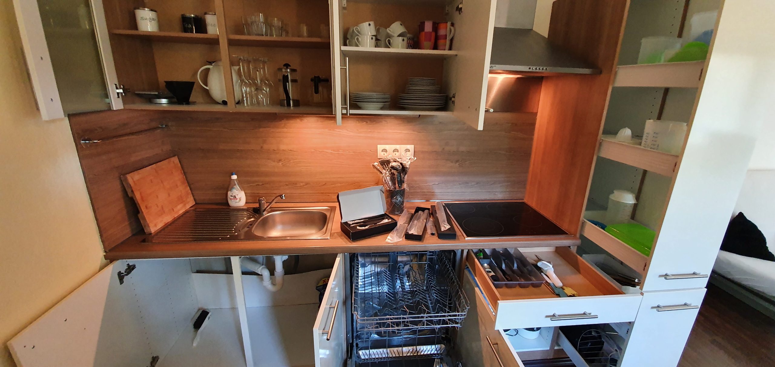 Möblierte 1-Zimmer-Wohnung mit Balkon, Aufzug, Stellplatz & Keller in attraktiver Lage von Gießen