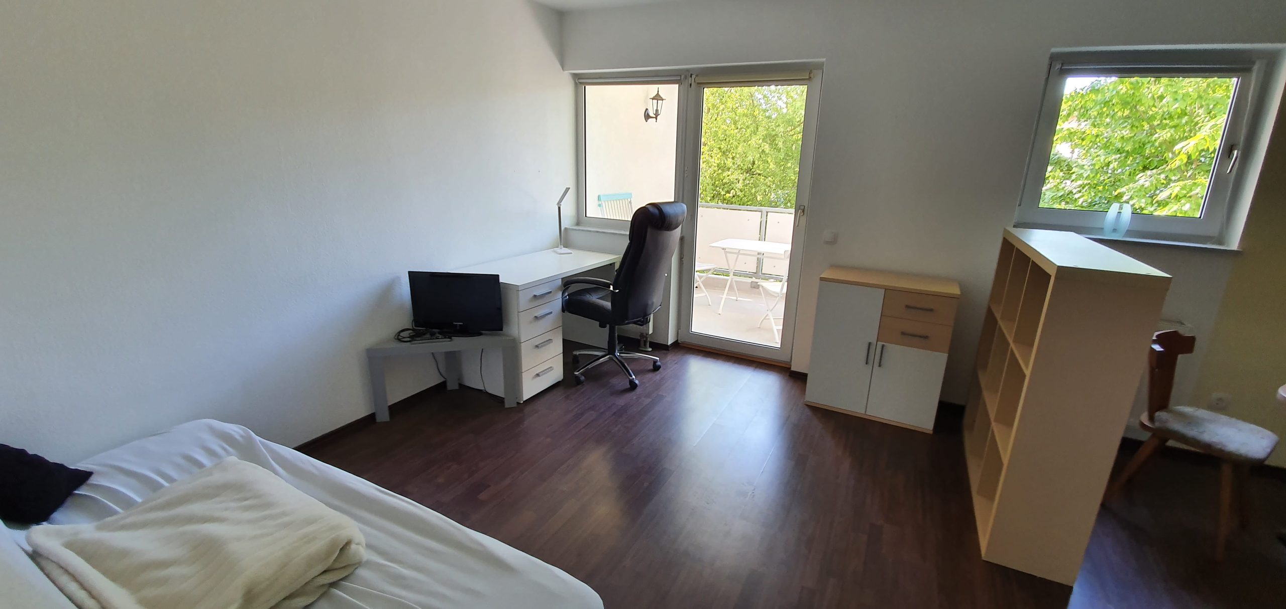 Möblierte 1-Zimmer-Wohnung mit Balkon, Aufzug, Stellplatz & Keller in attraktiver Lage von Gießen